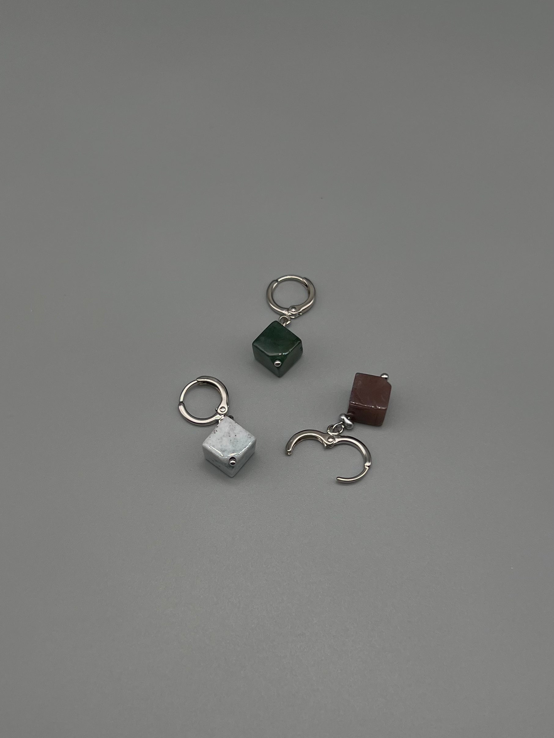 Cube stone pierce - Silver