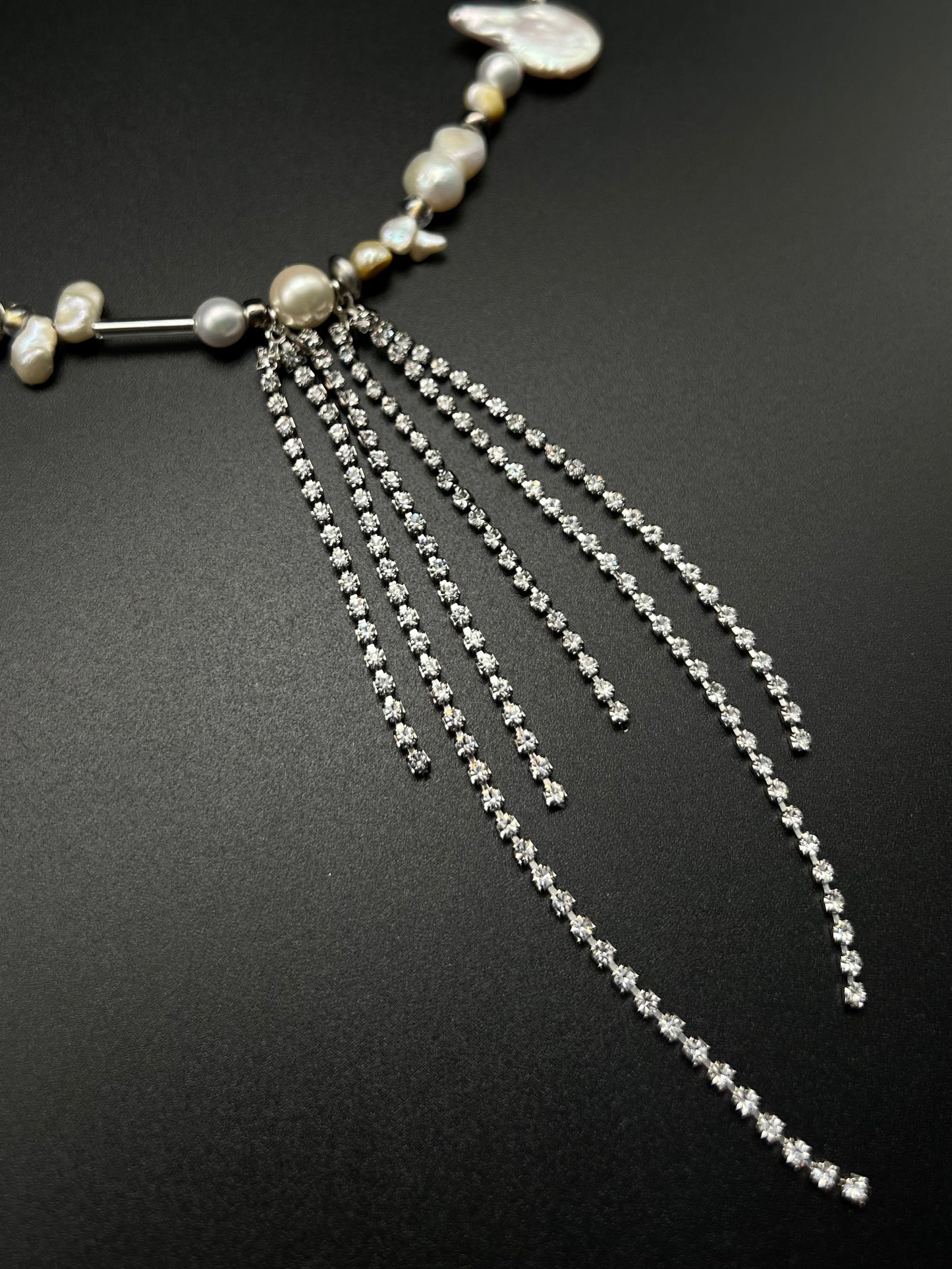 1111 Bijou Pearl necklace - White