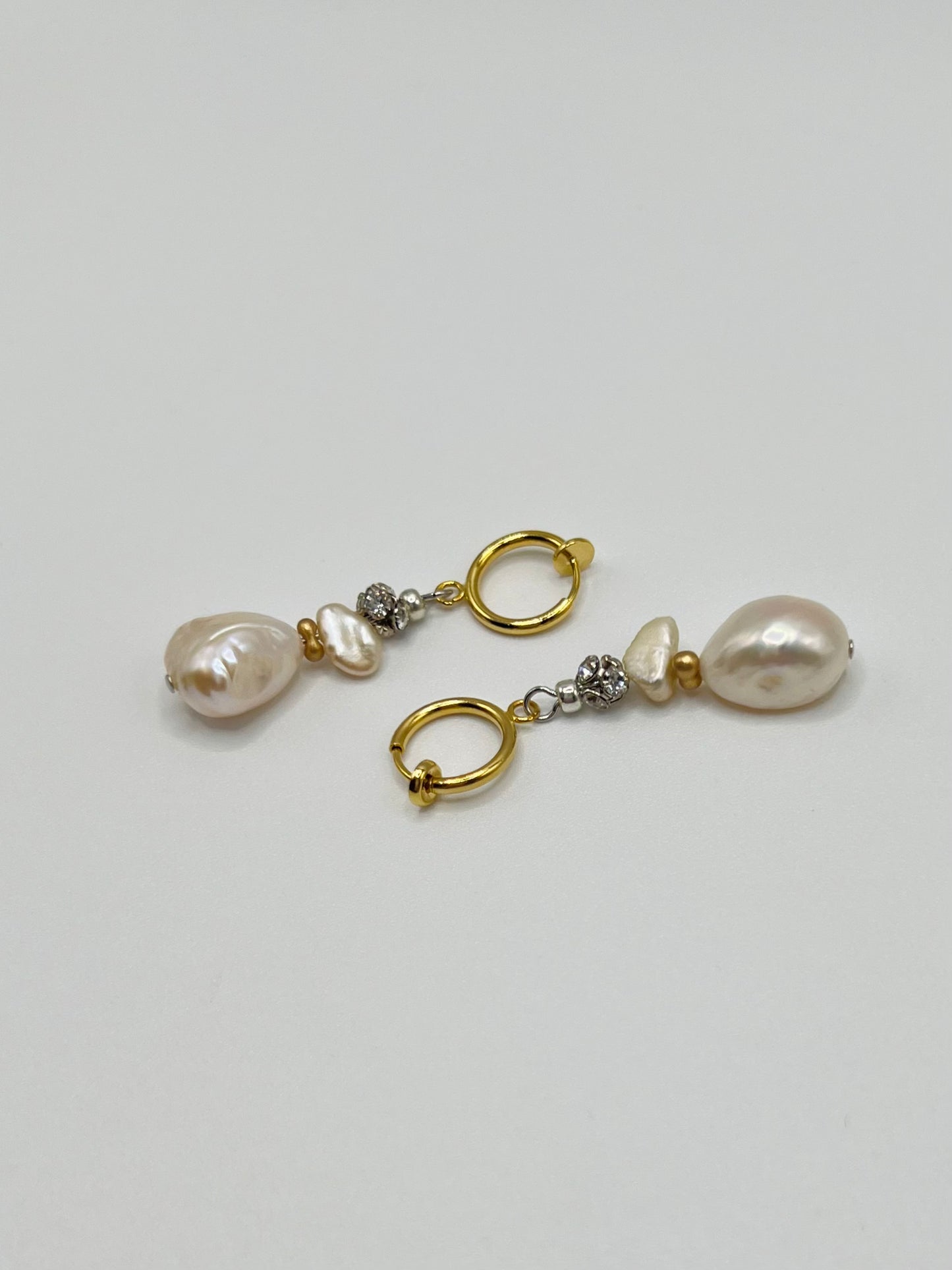 Pearl mix small pierce - Gold