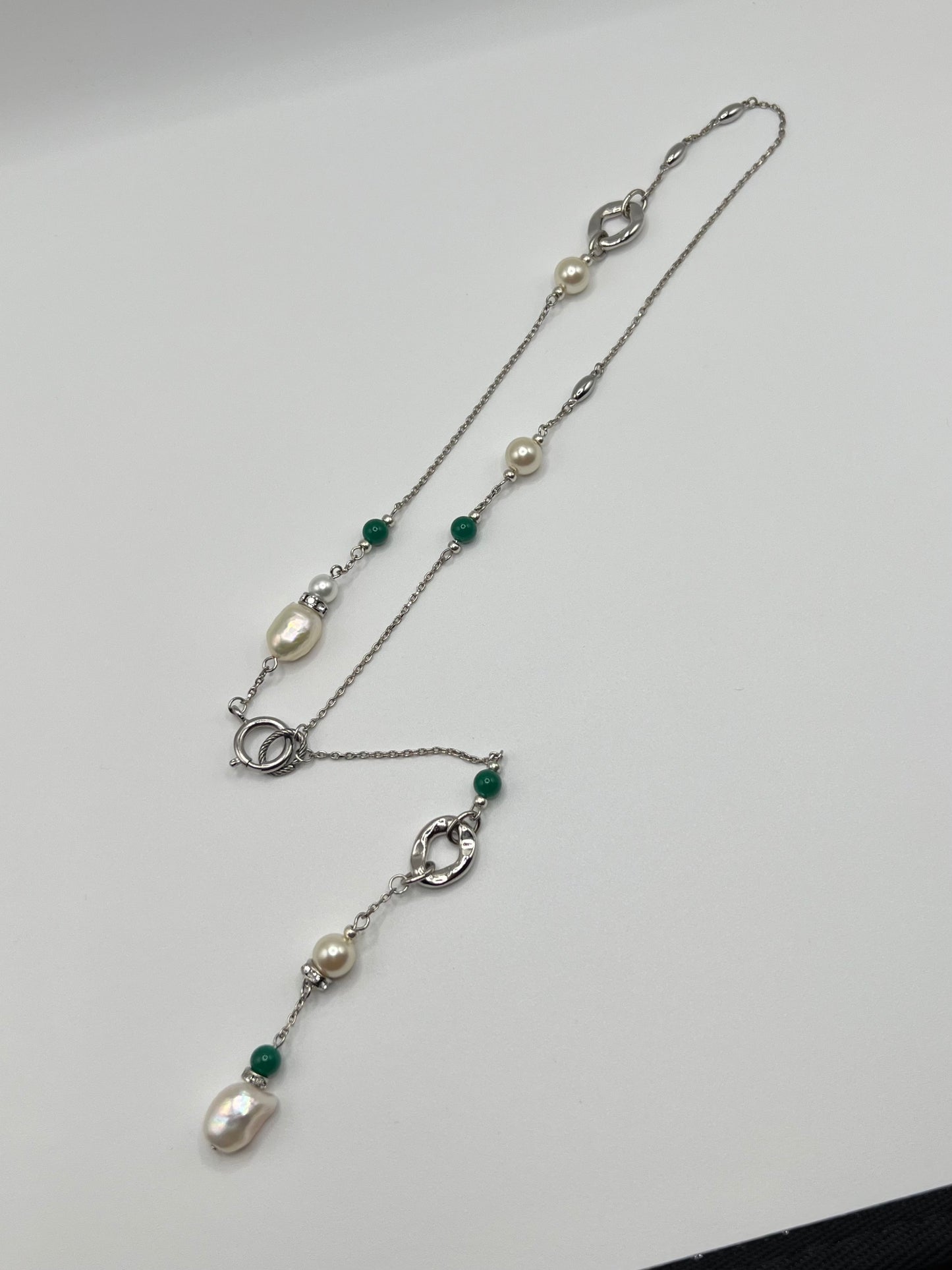 Swaying chain necklace - silver