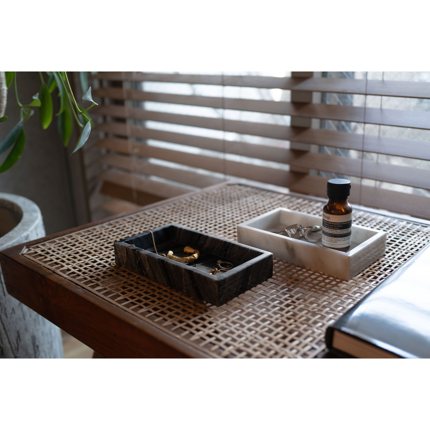 MARBLE TRAY - Emperador dark × Small