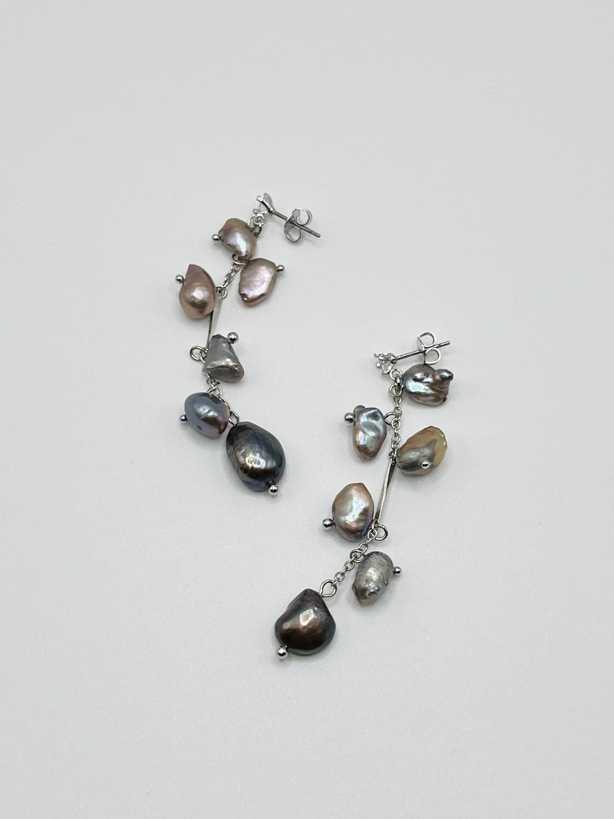 Pearl swing pierce - Silver