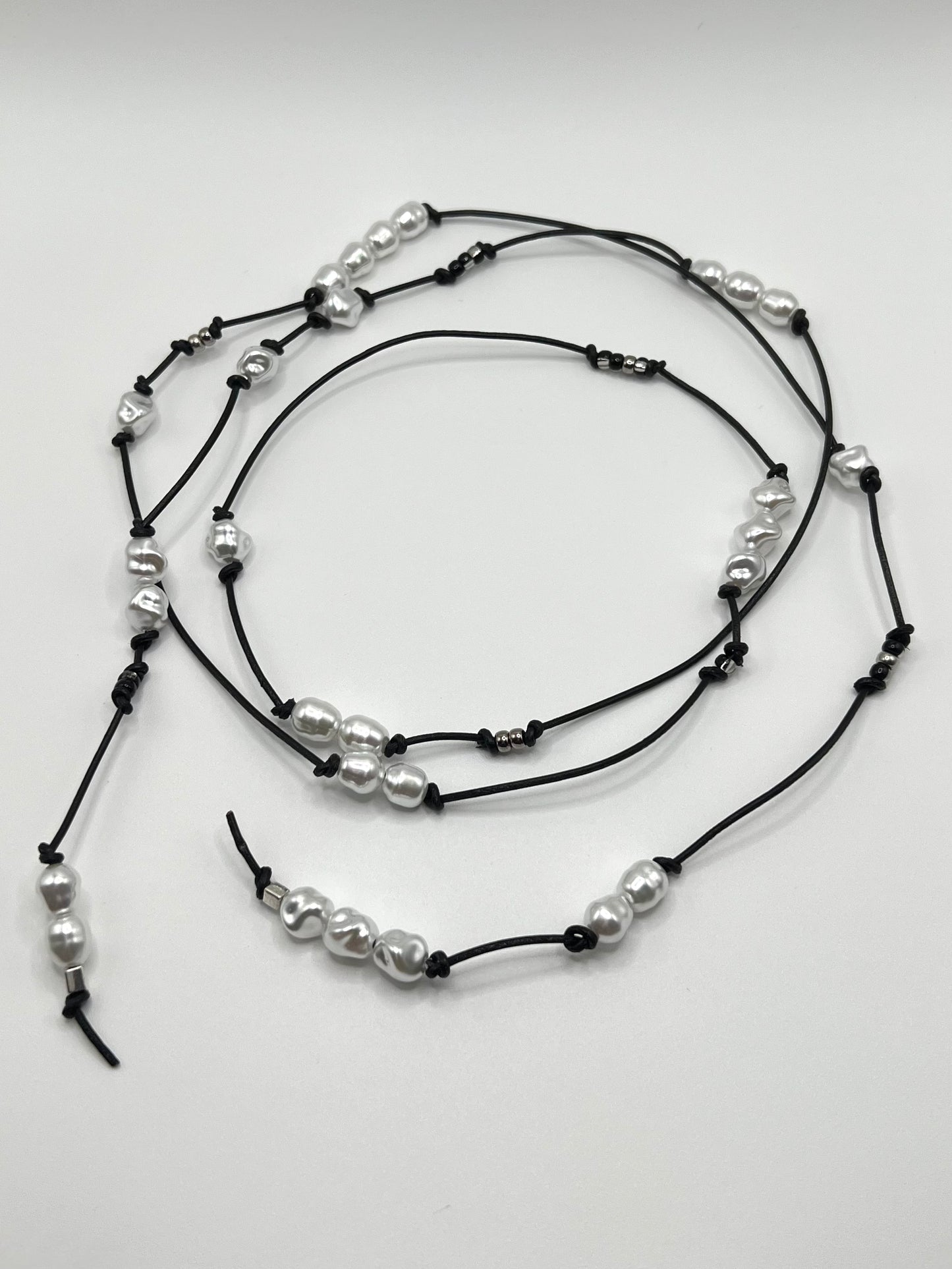 Leather combination long necklace - black