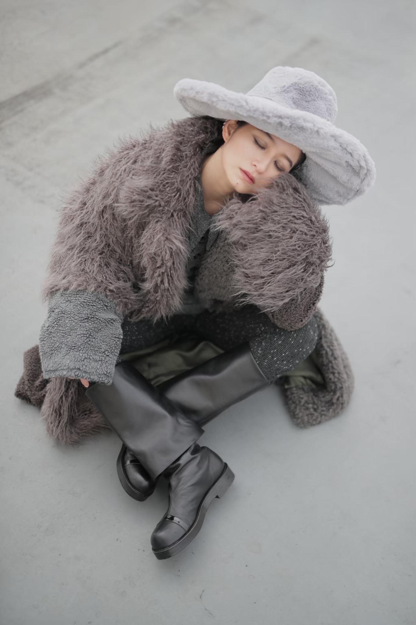 Fake fur hat - Gray