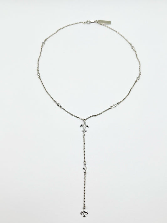 NW lily motif necklace - Silver