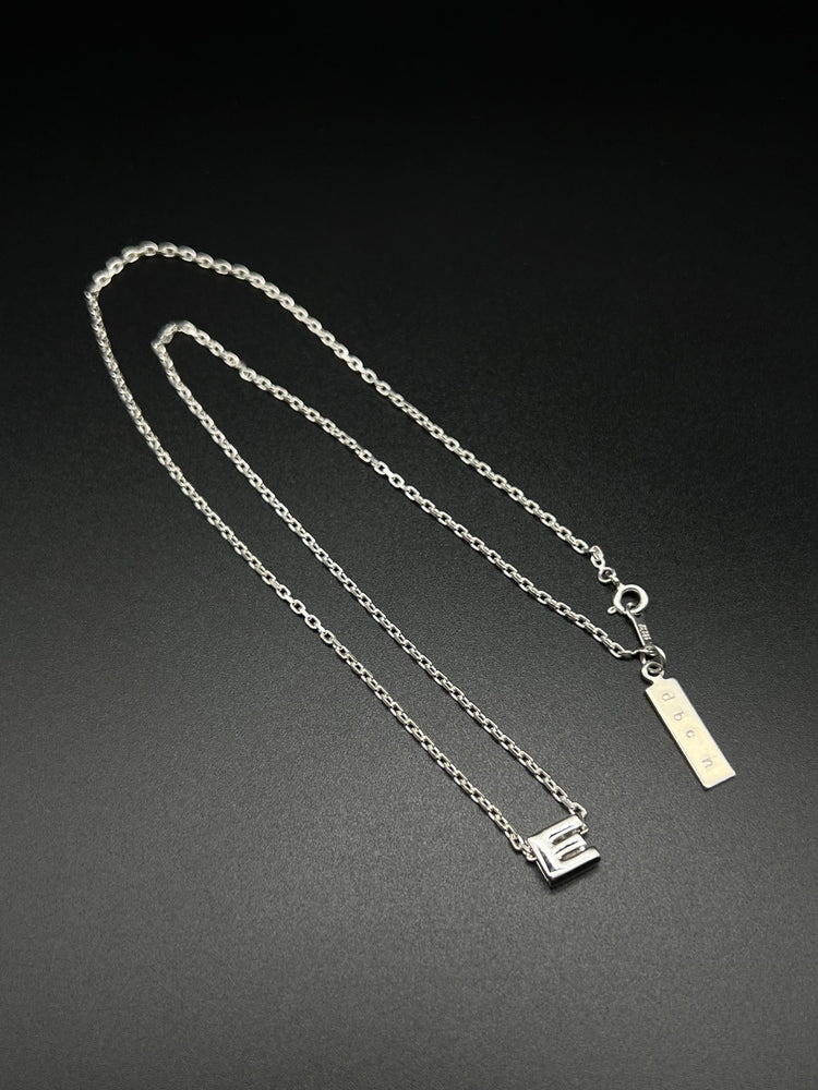 1212 Initial "E" necklace -silver925