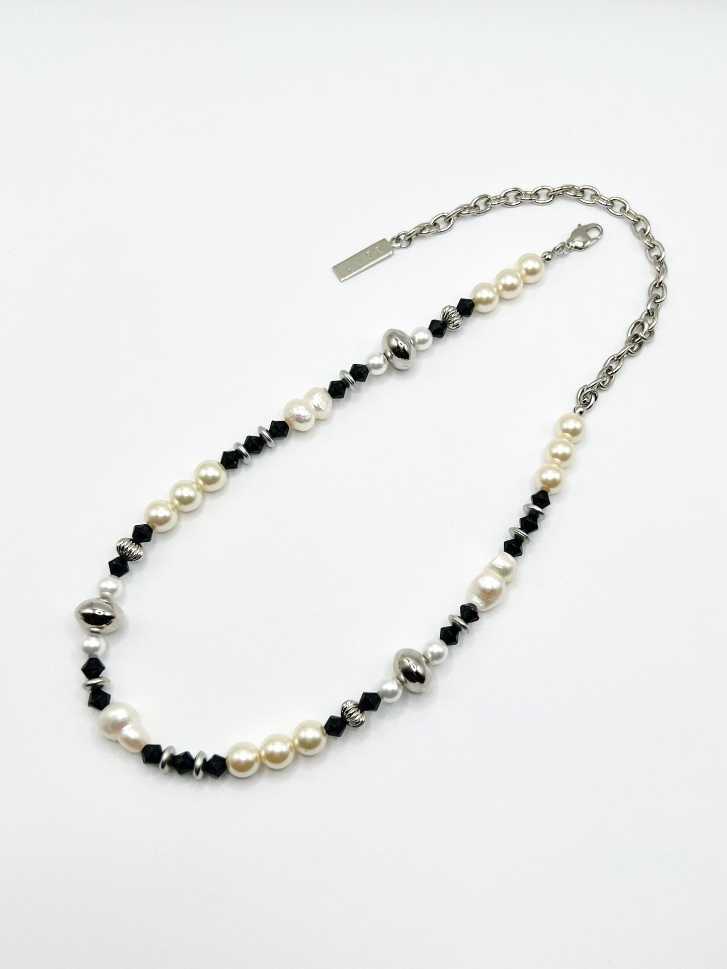 99 Pearl Black necklace - Silver
