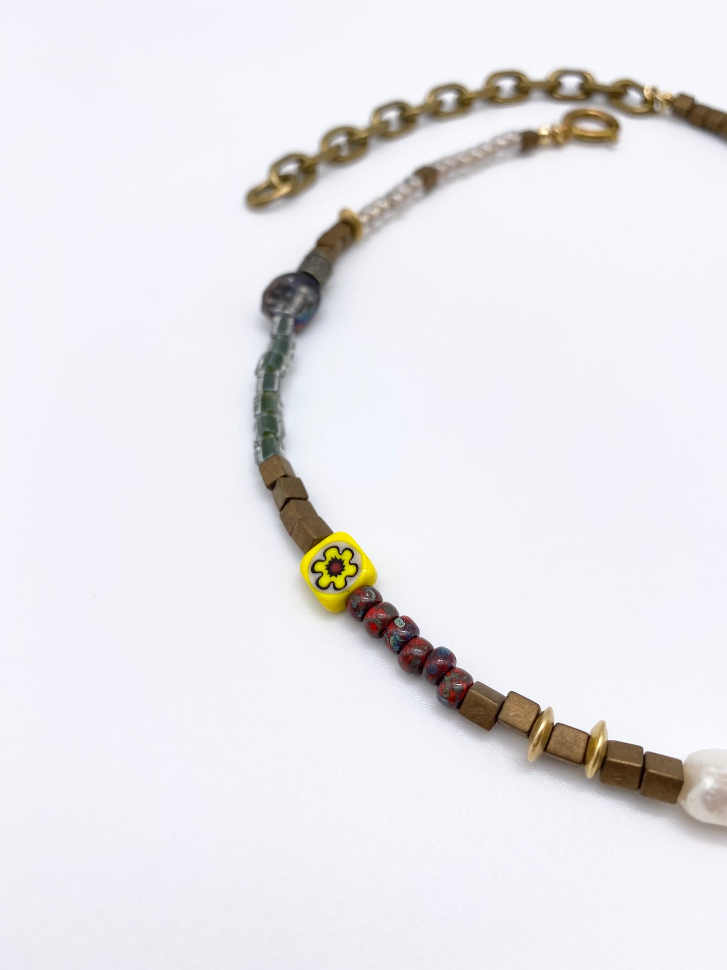 Glass motif necklace - gold