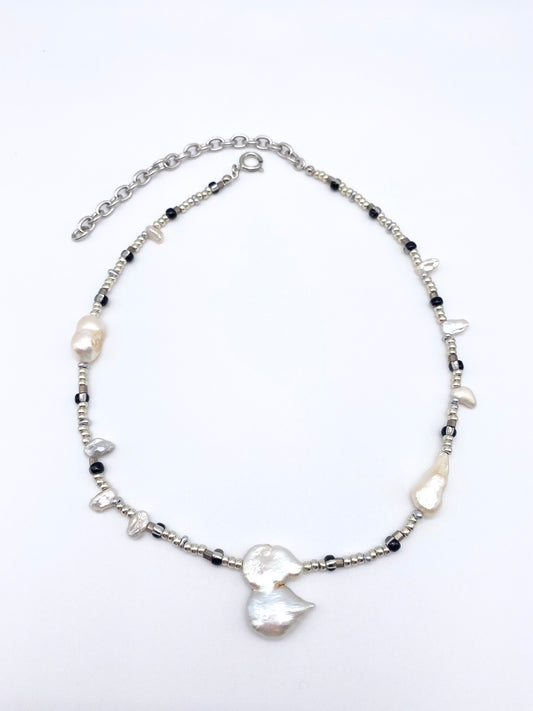 Pearl necklace - WH
