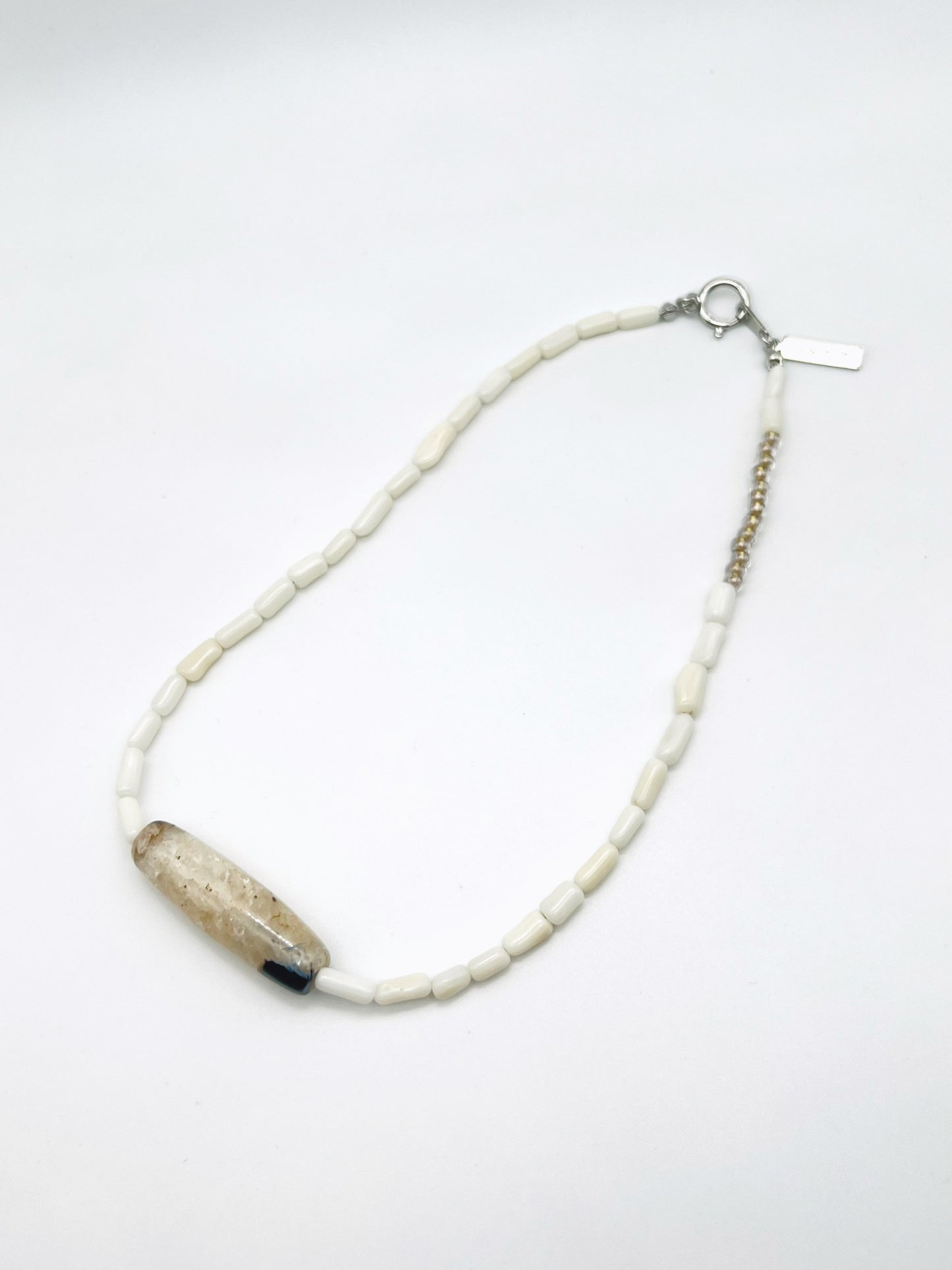 Coral motif necklace - WHT
